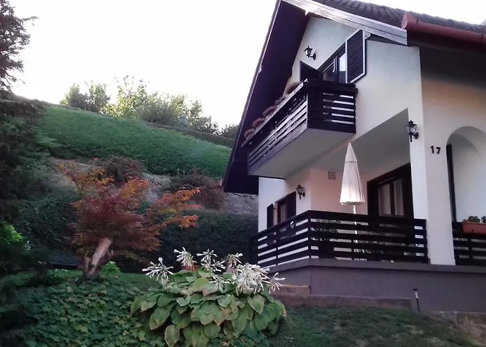 Tatil Evi Agnes Nyaralohaz *